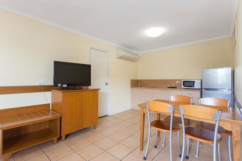 Windmill Motel & Events Centre - Australia Accommodation 1