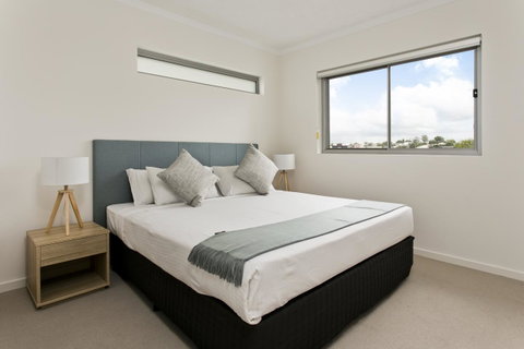 Arise Princess Regent Apartments - Australia Accommodation 9