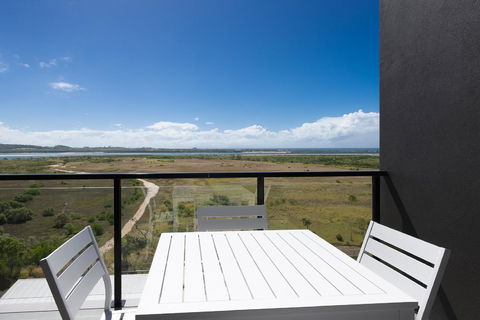 Pacific Sands Apartments Mackay - Australia Accommodation 8