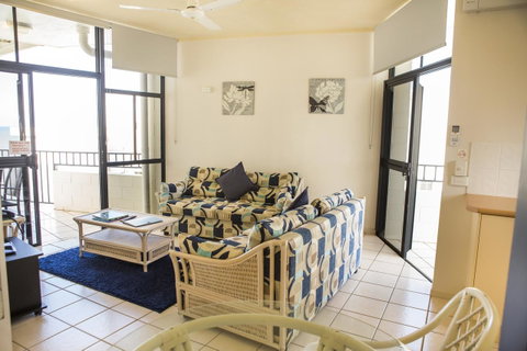 Amaroo At Trinity - Australia Accommodation 37