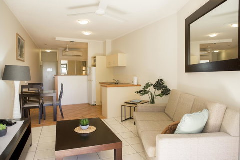 Amaroo At Trinity - Australia Accommodation 26