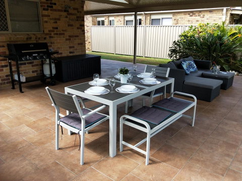 Waterfront Theme Park Getaway - Australia Accommodation 15