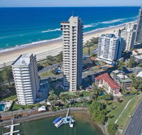 Capricorn One Beachside Holiday Apartments - Official - Australia Accommodation