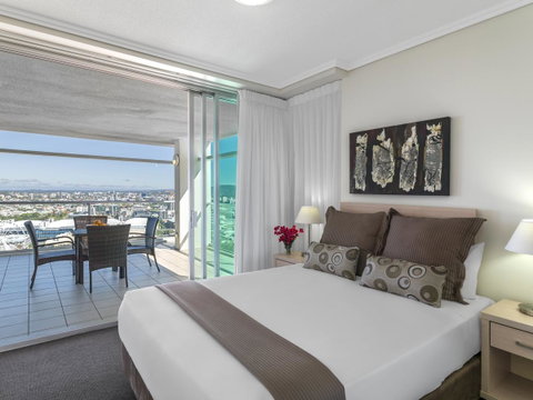 Oaks Brisbane Casino Tower Suites - Australia Accommodation 9