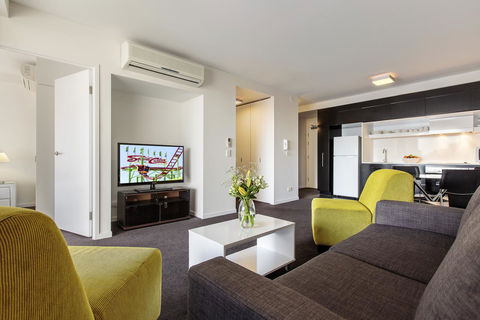 Code Apartments - Australia Accommodation 5