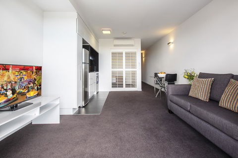 Code Apartments - Australia Accommodation 43