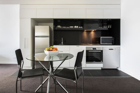 Code Apartments - Australia Accommodation 3