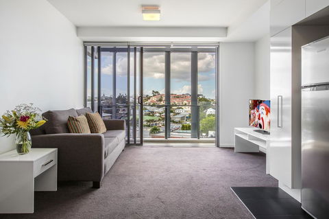 Code Apartments - Australia Accommodation 15