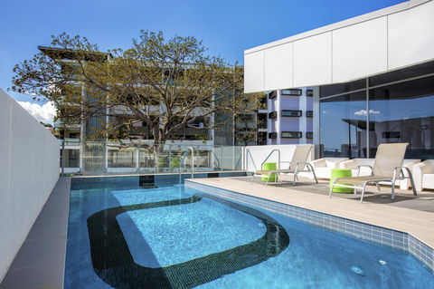 Code Apartments - Australia Accommodation 11