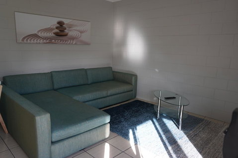 YAL Cairns - A Motel That Makes A Difference - Australia Accommodation 22