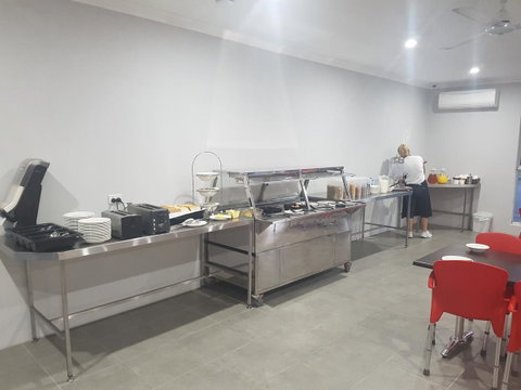 YAL Cairns - A Motel That Makes A Difference - Australia Accommodation 15