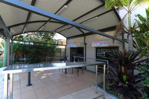 Novena Palms Motel - Australia Accommodation 26