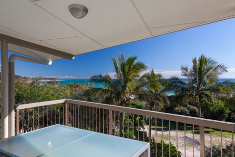 Cylinder Beach Mooloomba Unit 3 - Australia Accommodation 0
