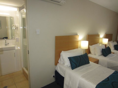 Best Western Airport 85 Motel - Australia Accommodation 41