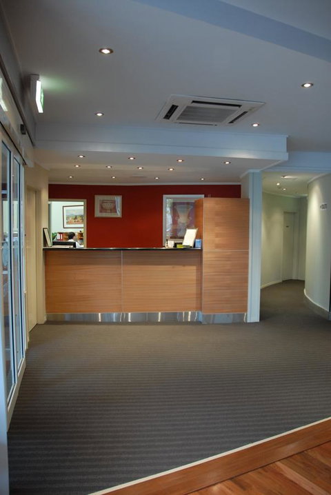 Madison Tower Mill Hotel - Australia Accommodation 3