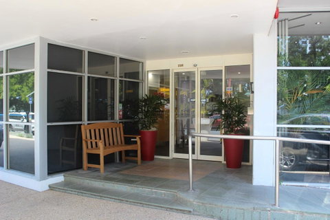 Madison Tower Mill Hotel - Australia Accommodation 1