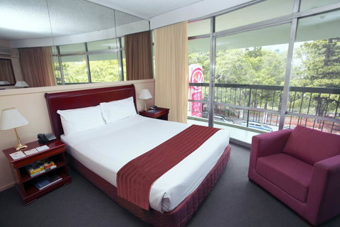 Madison Tower Mill Hotel - Australia Accommodation 4