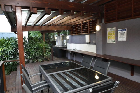 Bay Villas Resort - Australia Accommodation 17