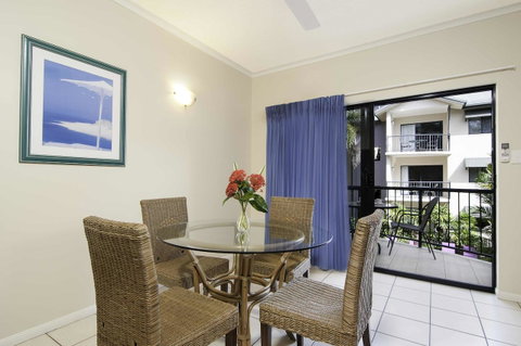 Bay Villas Resort - Australia Accommodation 24