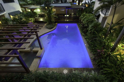 Bay Villas Resort - Australia Accommodation 13