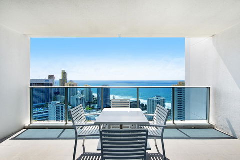 Number 1 H Residences - WiFi, Parking & More By Gold Coast Holidays - Australia Accommodation 28
