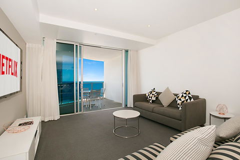 Number 1 H Residences - WiFi, Parking & More By Gold Coast Holidays - Australia Accommodation 0