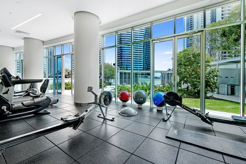 Number 1 H Residences - WiFi, Parking & More By Gold Coast Holidays - Australia Accommodation 25