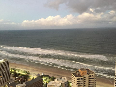 Number 1 H Residences - WiFi, Parking & More By Gold Coast Holidays - Australia Accommodation 24