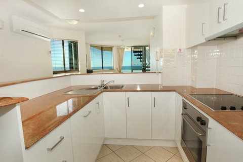 Malibu Apartments - Australia Accommodation 15