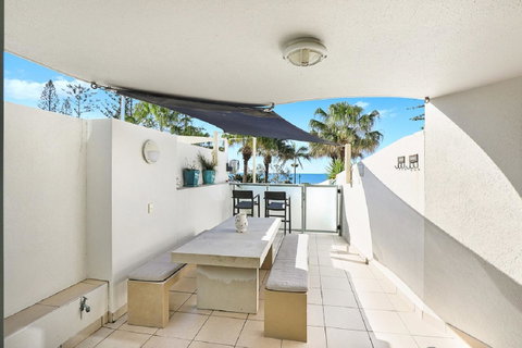 Malibu Apartments - Australia Accommodation 9