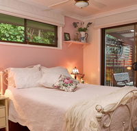 Manitzky Magic -BB Home with Heart - Australia Accommodation