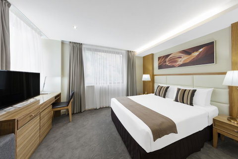 Hotel Diana - Australia Accommodation 29