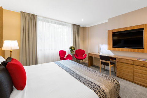 Hotel Diana - Australia Accommodation 28