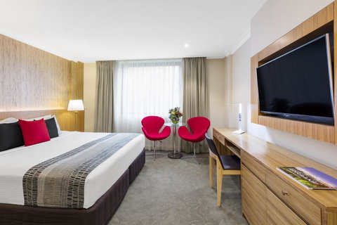 Hotel Diana - Australia Accommodation 22