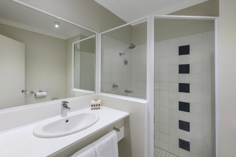 Mercure Brisbane Garden City - Australia Accommodation 11