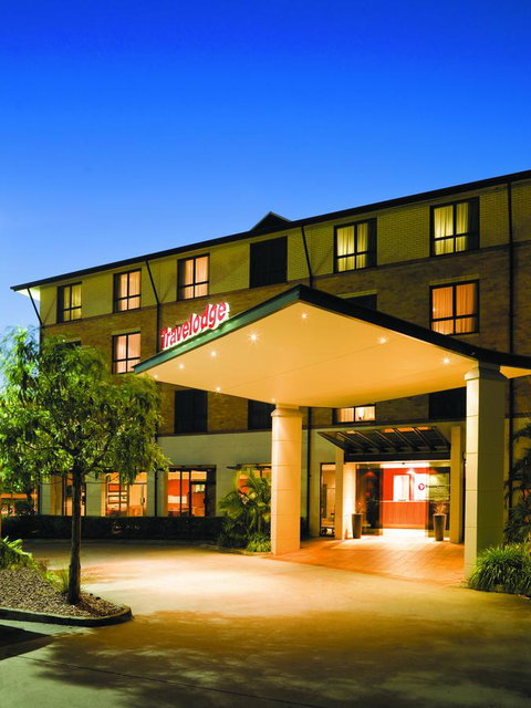 Mercure Brisbane Garden City - Australia Accommodation 0