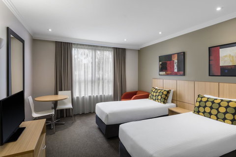 Mercure Brisbane Garden City - Australia Accommodation 4