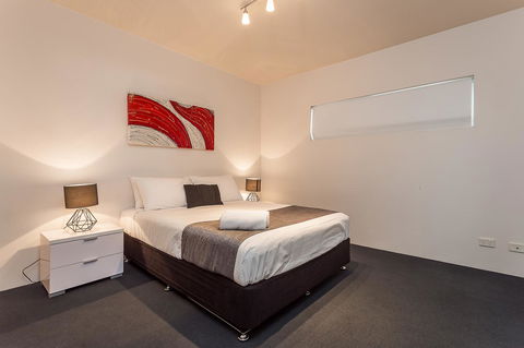 Oxygen Apartments - Australia Accommodation 22