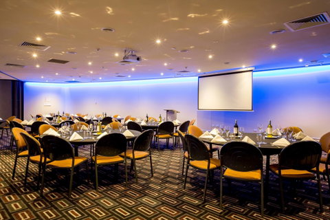 DoubleTree By Hilton Cairns - Australia Accommodation 37