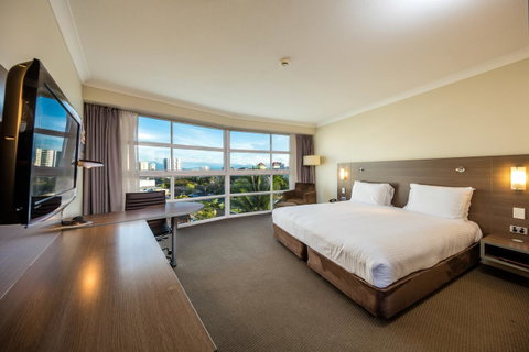 DoubleTree By Hilton Cairns - Australia Accommodation 18
