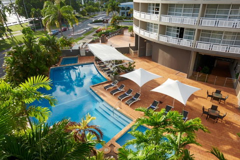 DoubleTree By Hilton Cairns - Australia Accommodation 2