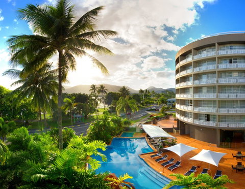 DoubleTree By Hilton Cairns - Australia Accommodation 0