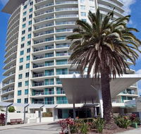 Wings Resort Apartments and 2 Story Penthouses - We Accommodate - Australia Accommodation