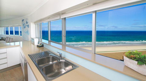 Narrowneck Court Holiday Apartments - Australia Accommodation 5