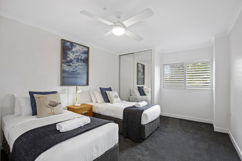 Narrowneck Court Holiday Apartments - Australia Accommodation 6