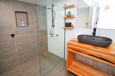 Narrowneck Court Holiday Apartments - Australia Accommodation 29