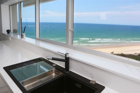 Narrowneck Court Holiday Apartments - Australia Accommodation 30