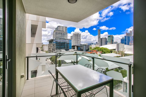 Vine Apartments South Brisbane - Australia Accommodation 3