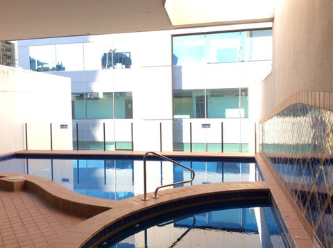 MacArthur Chambers - Australia Accommodation 5