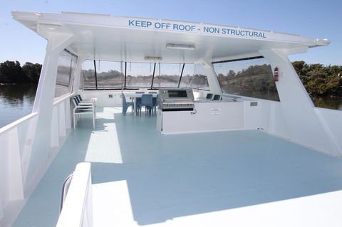 Coomera Houseboats - Australia Accommodation 13